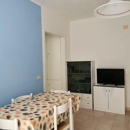 San Vincenzo 아파트 *